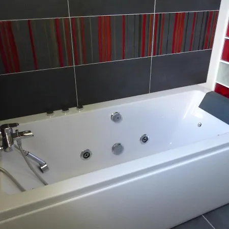La Rapinette - 3 Chambres, Wifi Fibre, Balneo Et Jardin 3*